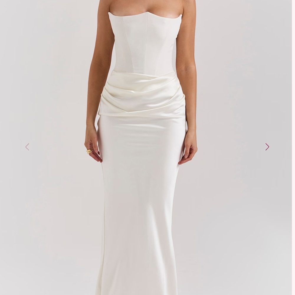 House Of CB Persephone Dress Size XS Plus Cup